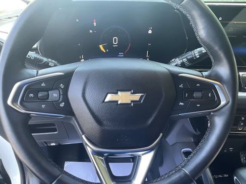 Certified 2024 Chevrolet TrailBlazer LT w/ Convenience Package FWD image 11