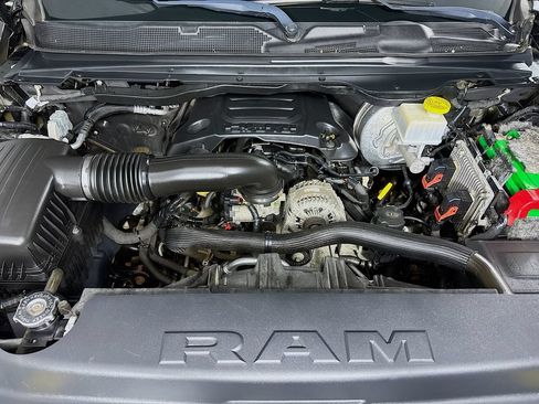 Used 2019 RAM 1500 Limited AWD/4WD image 40