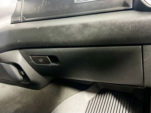 Used 2023 RAM 1500 Big Horn AWD/4WD image 34