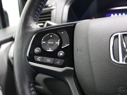 Used 2018 Honda Odyssey Elite image 42