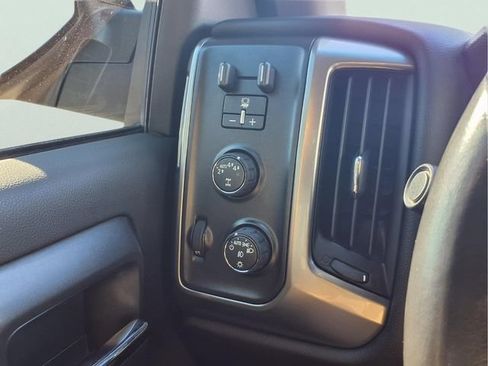 Used 2018 Chevrolet Silverado 1500 LT w/ All Star Edition AWD/4WD image 12