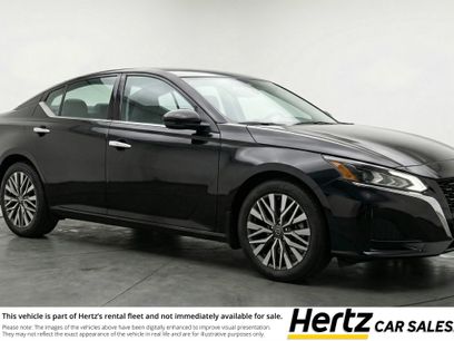 Used 2025 Nissan Altima 2.5 SV