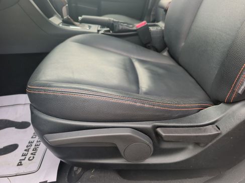 Used 2017 Subaru Crosstrek 2.0i Limited AWD/4WD image 9