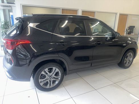 Used 2022 Kia Seltos S AWD/4WD image 20
