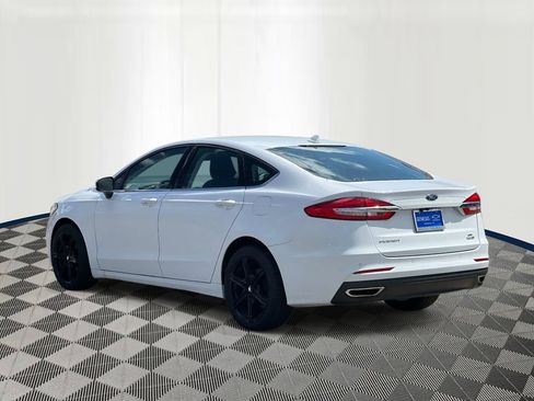 Used 2020 Ford Fusion SE AWD/4WD image 4