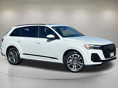 Used 2025 Audi Q7 2.0T Premium Plus