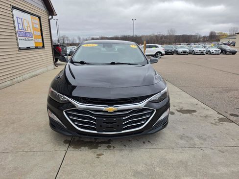 Used 2020 Chevrolet Malibu LT w/ Leather Package image 3