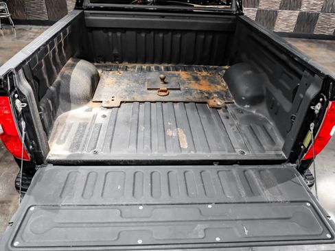 Used 2019 Toyota Tundra SR5 w/ SR5 Upgrade Package AWD/4WD image 62