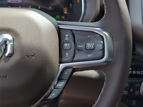 New 2026 RAM 1500 Laramie AWD/4WD image 31