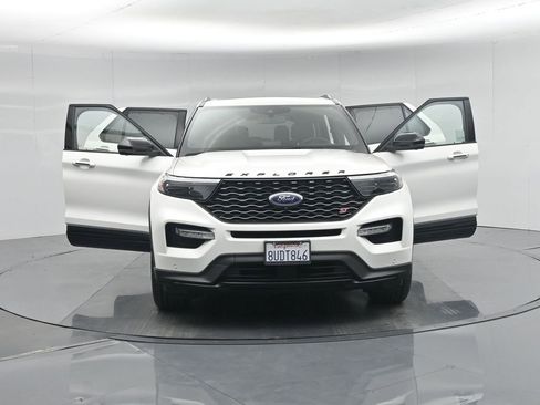 Used 2020 Ford Explorer ST w/ Premium Technology Package image 36