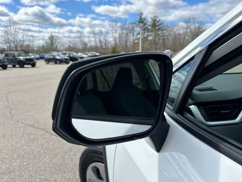 Used 2023 Toyota RAV4 LE image 15