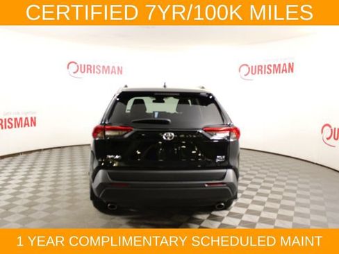 Used 2025 Toyota RAV4 XLE AWD/4WD image 10