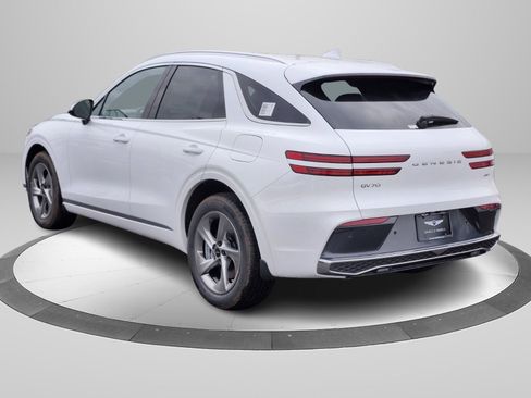 New 2026 Genesis GV70 2.5T AWD/4WD image 5