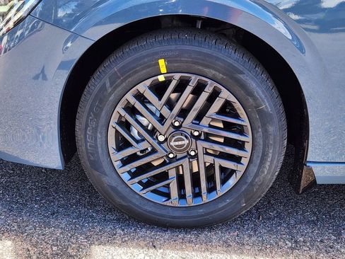 New 2026 Nissan Sentra SV w/ Floor Mat Package FWD image 10