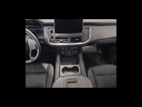 Used 2023 Chevrolet Suburban RST w/ Luxury Package AWD/4WD image 16