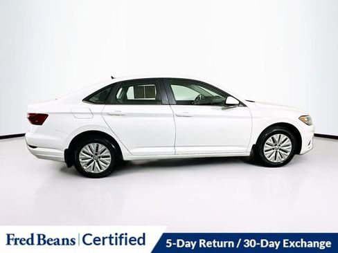 Used 2020 Volkswagen Jetta S w/ Driver Assistance Package image 9