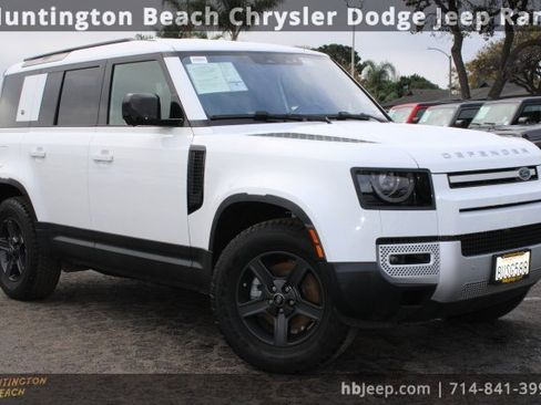 Used 2021 Land Rover Defender 110 image 1