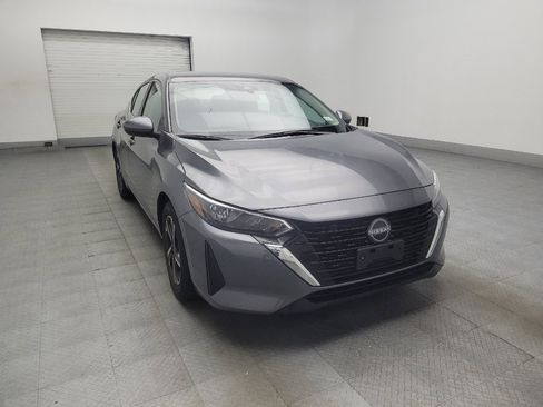 Used 2025 Nissan Sentra SV FWD image 13