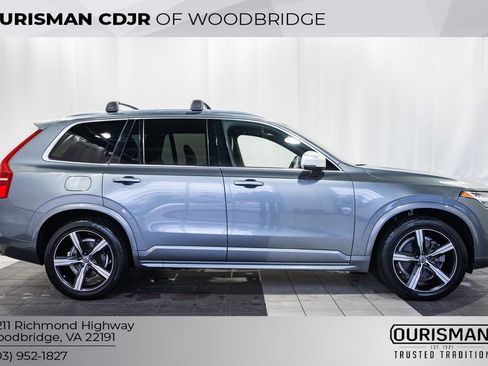 Used 2019 Volvo XC90 T5 R-Design w/ Protection Package Premier image 3