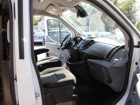 Used 2018 Ford Transit 250 130 Low Roof w/ Exterior Upgrade Package image 17