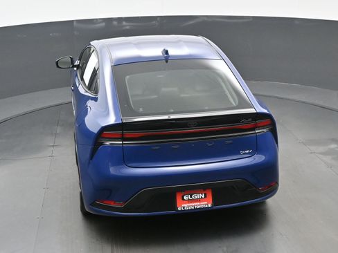 Used 2024 Toyota Prius XLE image 39