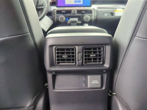 Used 2026 Toyota 4Runner TRD Off-Road Premium AWD/4WD image 22