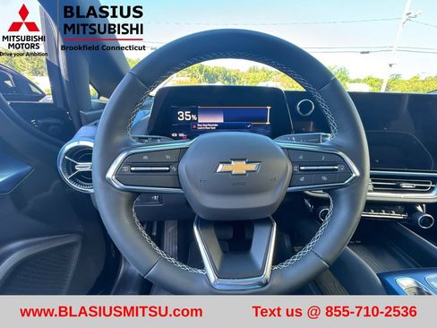 Used 2025 Chevrolet Equinox EV LT w/ Convenience Package II FWD image 27