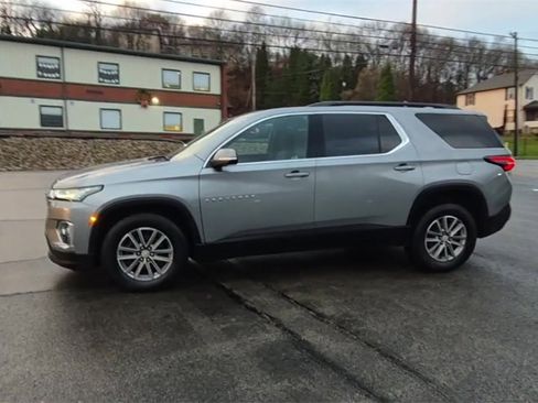 Used 2023 Chevrolet Traverse LT w/ LPO, Floor Liner Package image 6