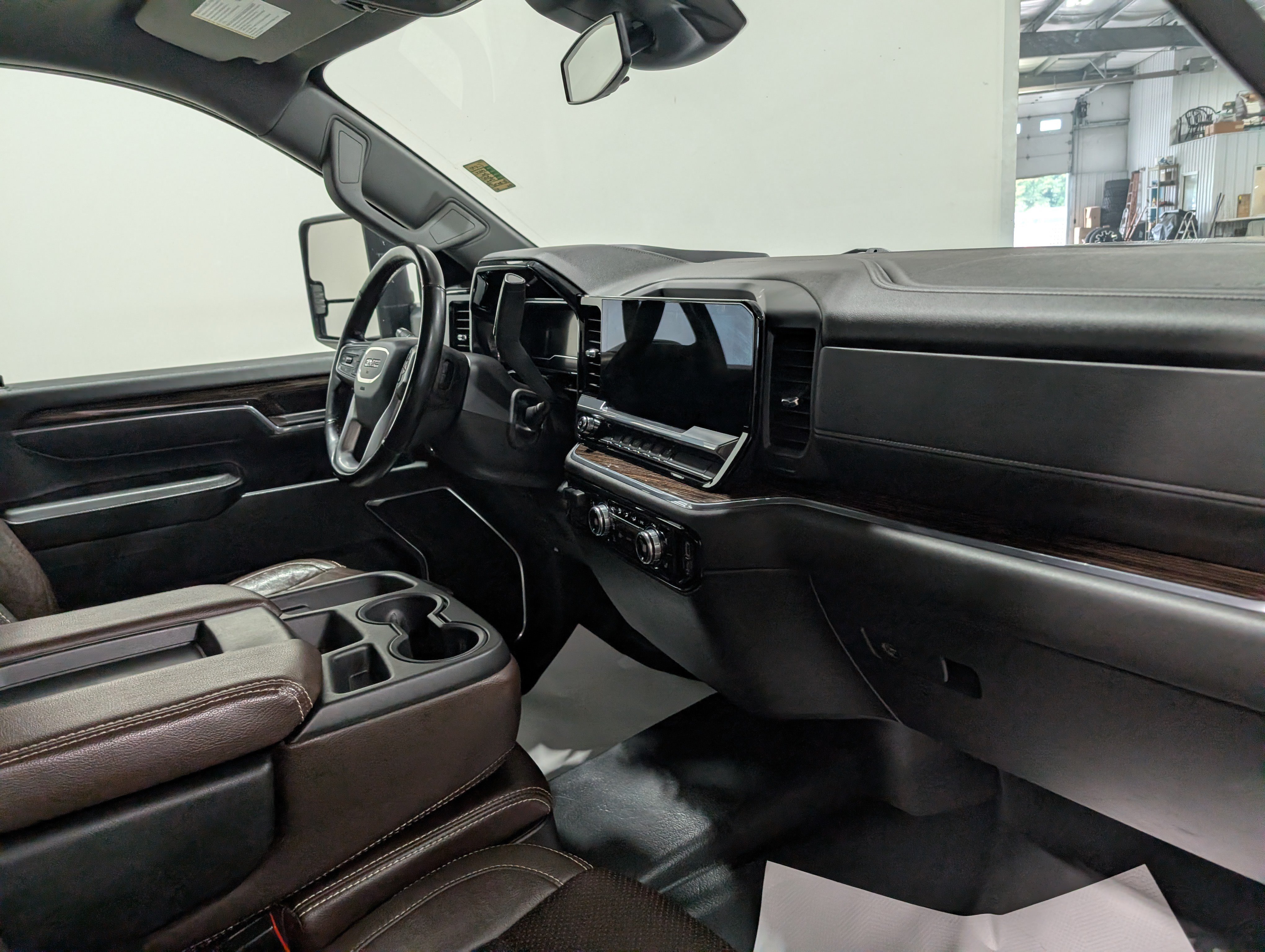 Used 2024 GMC Sierra 3500 SLE w/ SLE Value Package AWD/4WD image 20