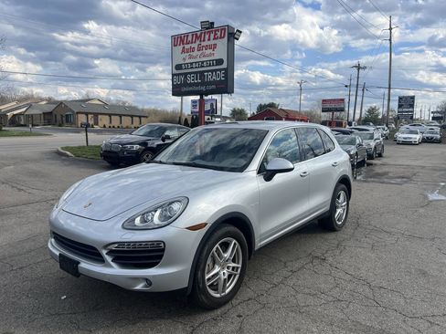 Used 2014 Porsche Cayenne S w/ Basic Package image 1