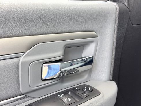 Used 2019 RAM 1500 Tradesman w/ Popular Equipment Group RWD image 7