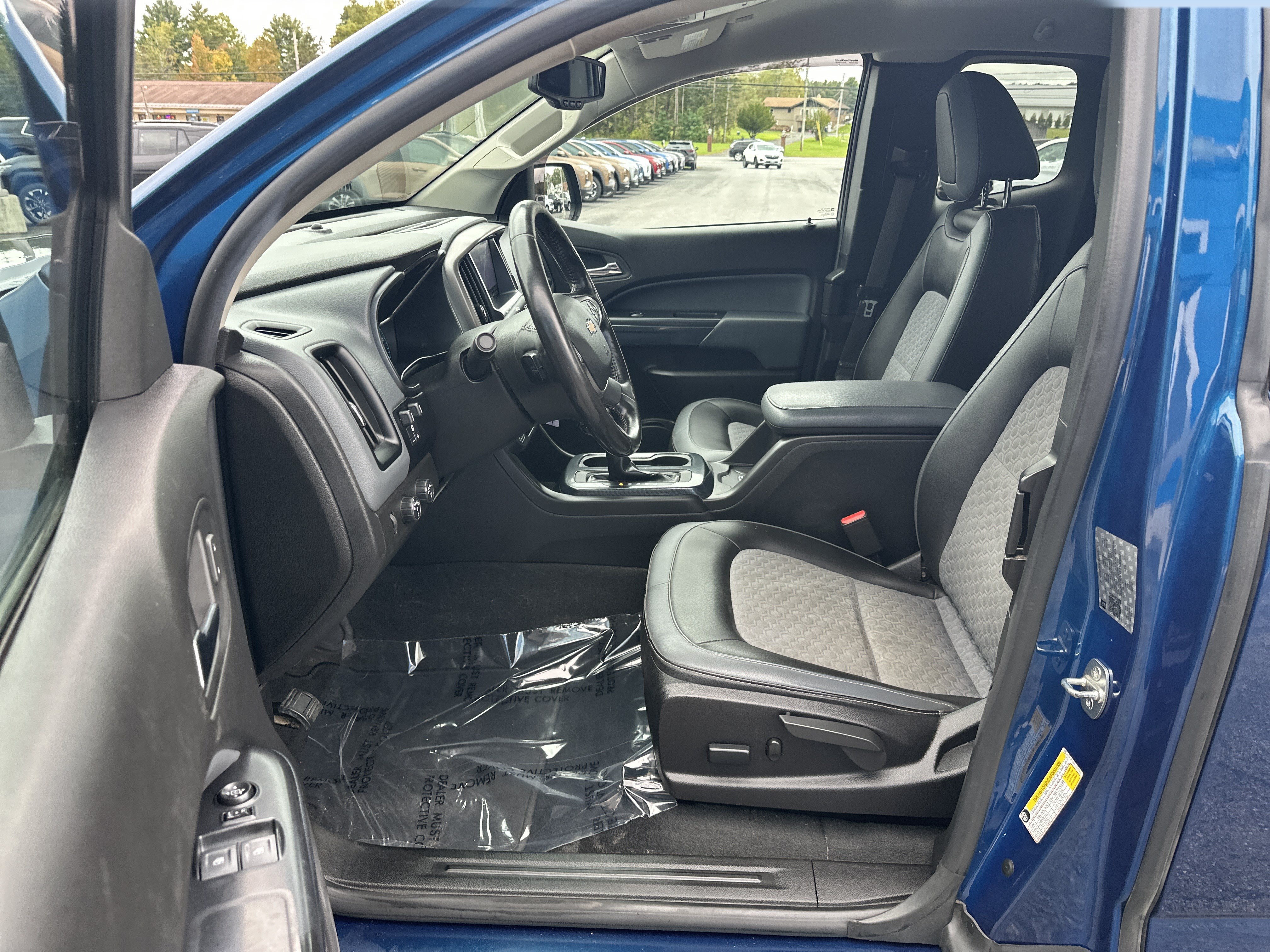 Certified 2019 Chevrolet Colorado Z71 AWD/4WD image 9
