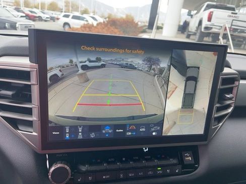 Used 2025 Toyota Tundra Limited image 10