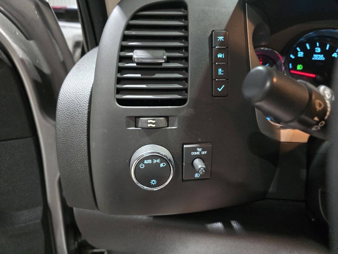 Used 2012 Chevrolet Silverado 1500 LT w/ All-Star Edition AWD/4WD image 45