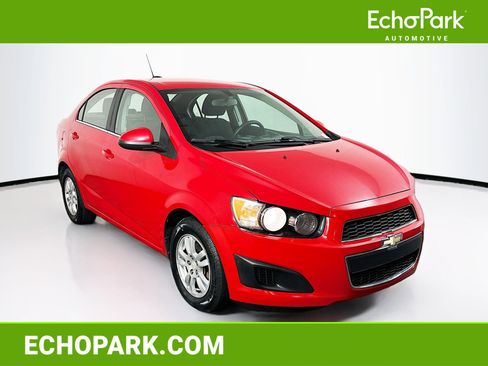 Used 2015 Chevrolet Sonic LT image 1