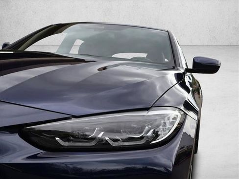 Used 2023 BMW i4 eDrive40 w/ Premium Package RWD image 2