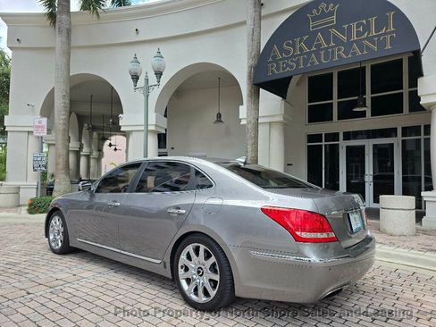 Used 2013 Hyundai Equus Signature RWD image 53