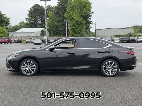 Used 2021 Lexus ES 300h w/ Premium Package FWD image 2