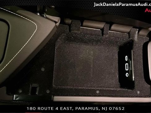 Used 2023 Chevrolet Corvette Z06 w/ Z07 Performance Package image 28