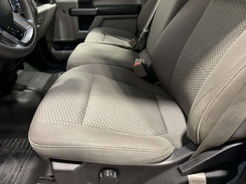 Used 2019 Ford F150 XLT w/ Heavy-Duty Payload Package image 13