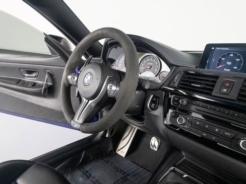 Used 2019 BMW M4 CS w/ Executive Package RWD image 28