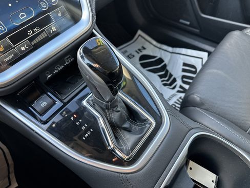 Certified 2023 Subaru Outback Limited image 23