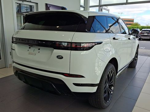 Used 2023 Land Rover Range Rover Evoque R-Dynamic SE AWD/4WD image 6