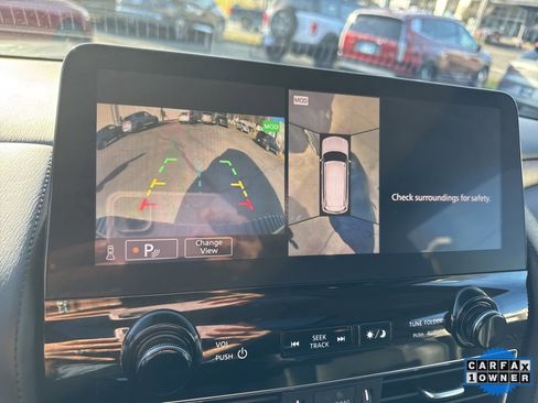 Used 2024 Nissan Armada SL image 46