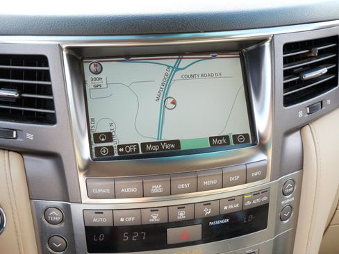 Used 2008 Lexus LX 570 4WD w/ Technology Pkg image 17