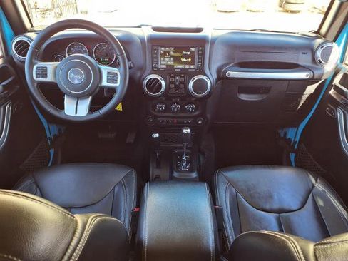 Used 2017 Jeep Wrangler Unlimited Sahara w/ Quick Order Package 24E Chief image 4