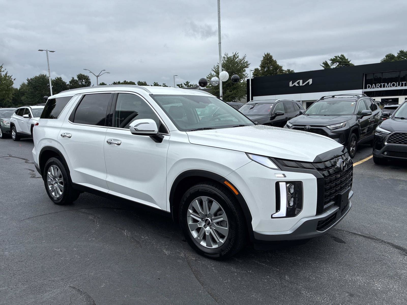 Used 2025 Hyundai Palisade SEL AWD/4WD image 3