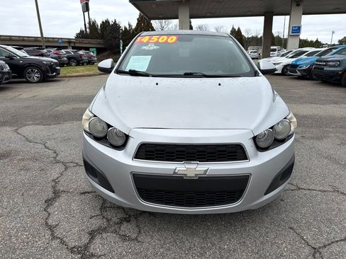 Used 2012 Chevrolet Sonic LT image 5