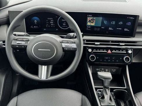 New 2025 Hyundai Santa Cruz SEL FWD image 17