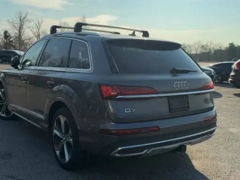 Used 2021 Audi Q7 3.0T Prestige w/ Prestige Package image 2